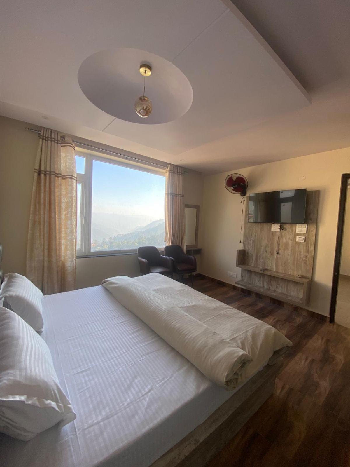 Harmony Heights Hotel Shimla Exterior foto